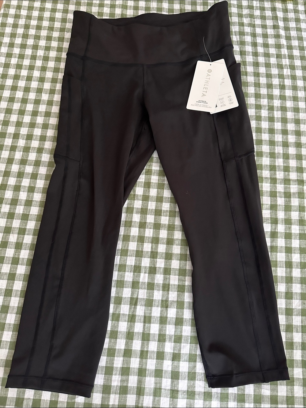 Athleta Black Capri Leggings with Side Pockets